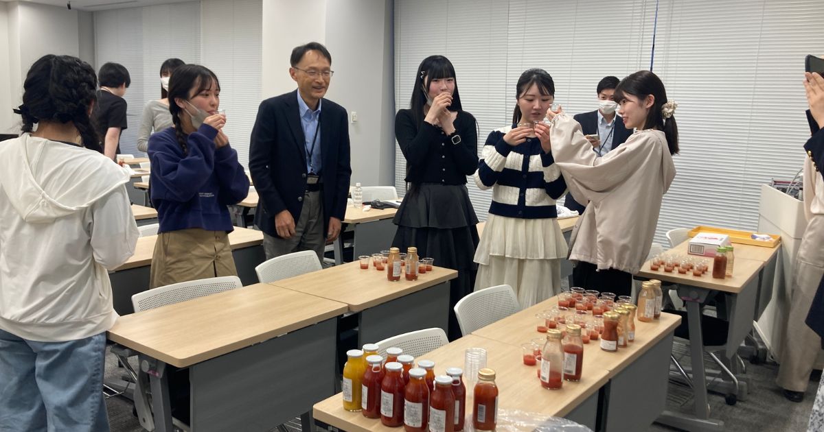 共立女子大学とカゴメ、学生視点で挑む「食品ロス削減」と「地域特産品マーケティング」 トマトジュースを通じて育むマーケ人材とサステナブルな意識
